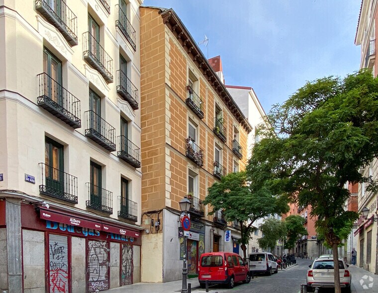 Calle Ave María, 8, Madrid, Madrid for sale - Primary Photo - Image 1 of 1