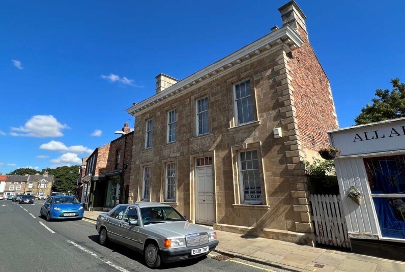 16 Kirkgate, Tadcaster for sale - Primary Photo - Image 1 of 1