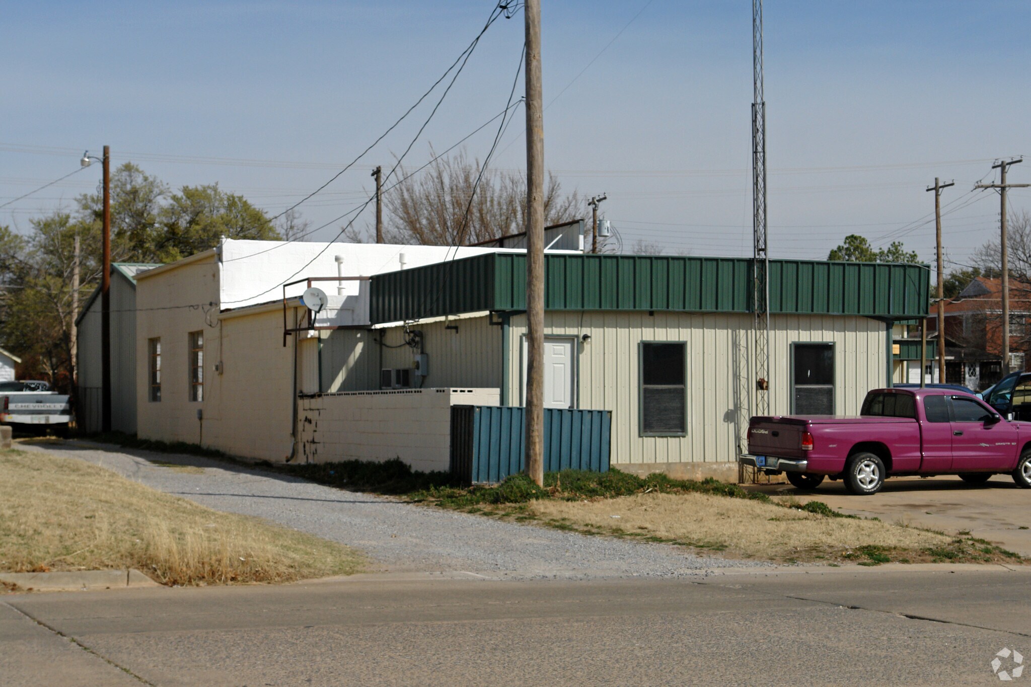 101 N 11th St, Duncan, OK 73533 Industrial for Sale