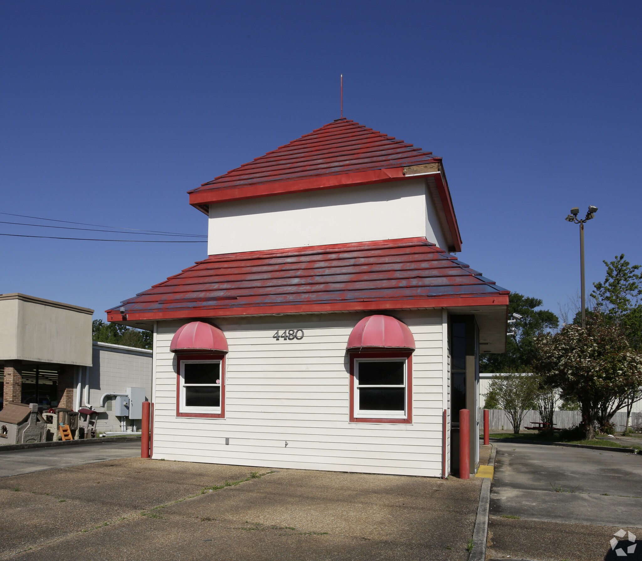 4480 Johnston St, Lafayette, LA for sale Primary Photo- Image 1 of 1