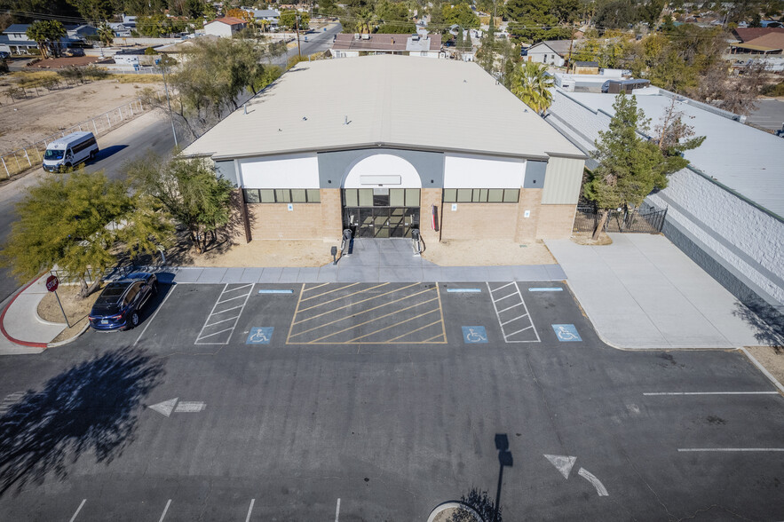 3250 N Bronco St, Las Vegas, NV for sale - Building Photo - Image 1 of 26