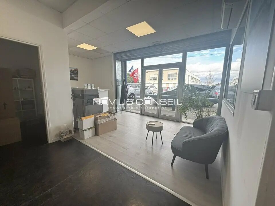 Flex in Toulouse for lease Building Photo- Image 1 of 8