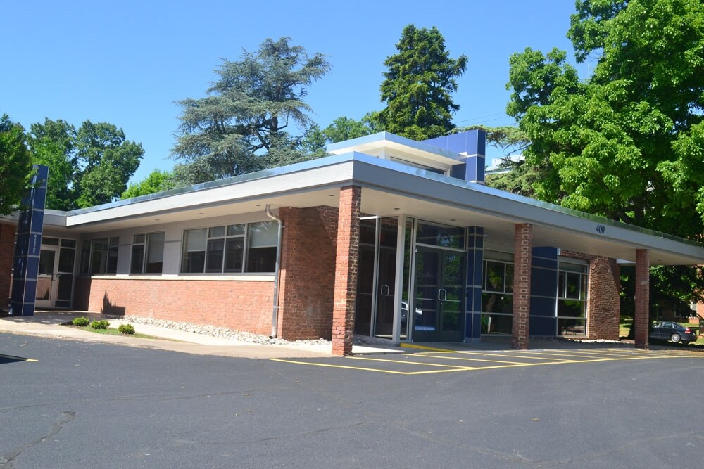 400 Locust Ave, Charlottesville, VA for sale Primary Photo- Image 1 of 1