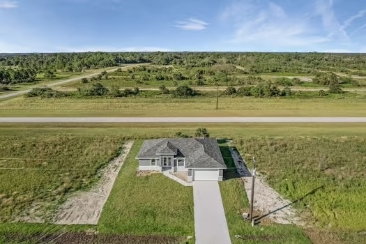 170 Plantation dr, LaBelle, FL for sale - Building Photo - Image 2 of 21