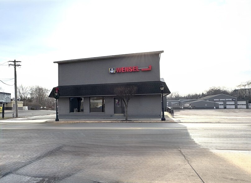 16 E Bridge St, Spring City, PA for lease - Building Photo - Image 2 of 11