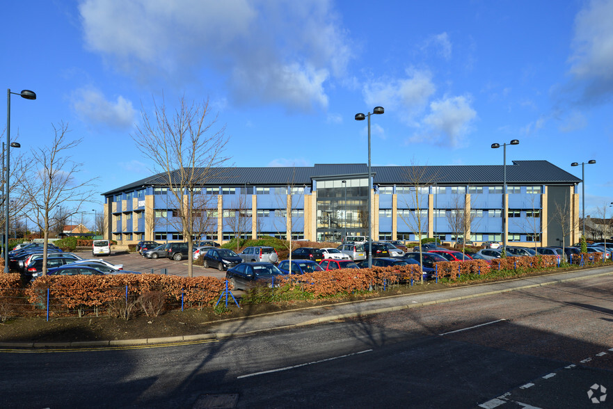 40-50 South Gyle Cres, Edinburgh for lease - Building Photo - Image 2 of 3