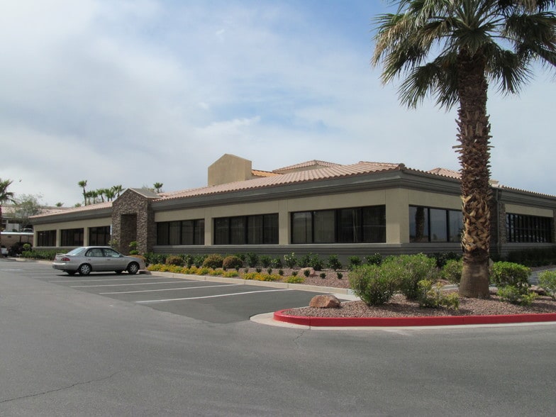2451 S Buffalo Dr, Las Vegas, NV for lease - Building Photo - Image 3 of 6