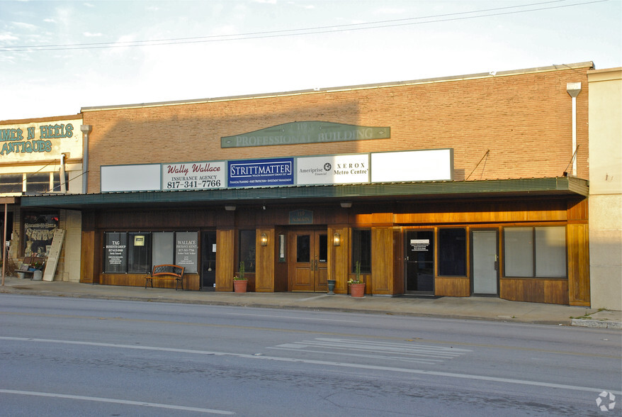 119 N Main St, Weatherford, TX for lease - Primary Photo - Image 1 of 35