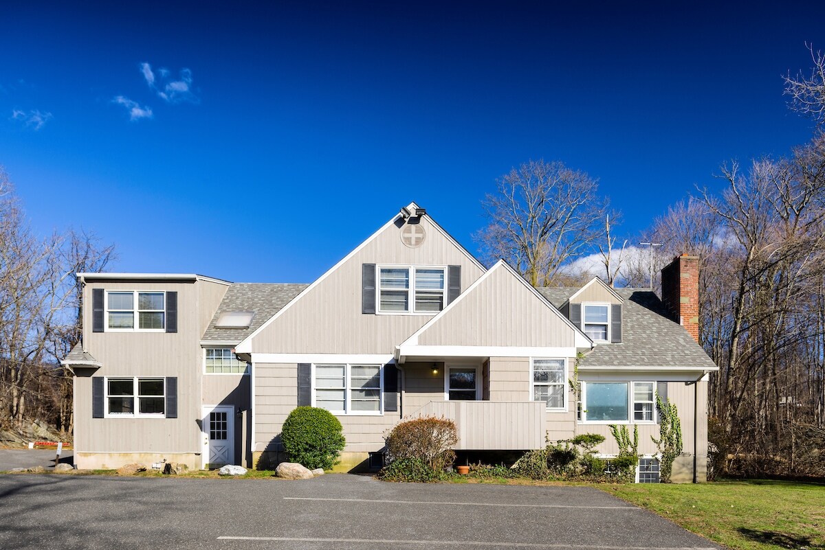 480 Mamaroneck Ave, Harrison, NY 10528