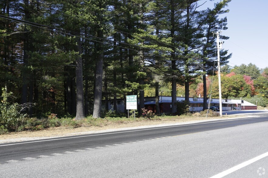 940 Main St, Oxford, ME for sale - Primary Photo - Image 1 of 1