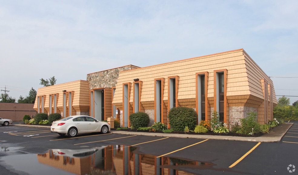 3699 W Henrietta Rd, Rochester, NY 14623