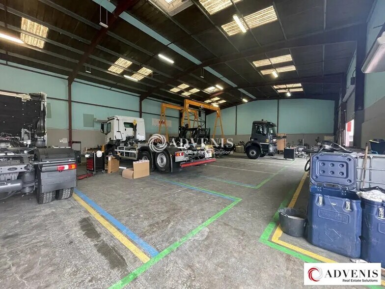 Flex in Blanquefort for lease - Interior Photo - Image 3 of 8