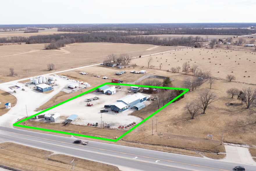 1350 E Highway 24, Moberly, MO 65270