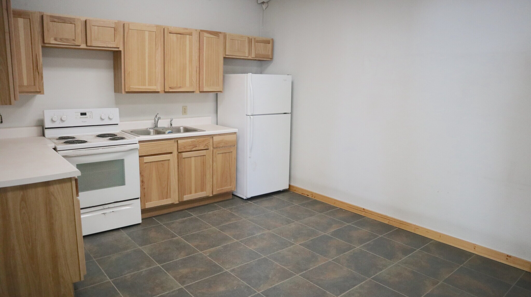 107 Olmstead Ln, Glendive, MT 59330 Industrial for Sale