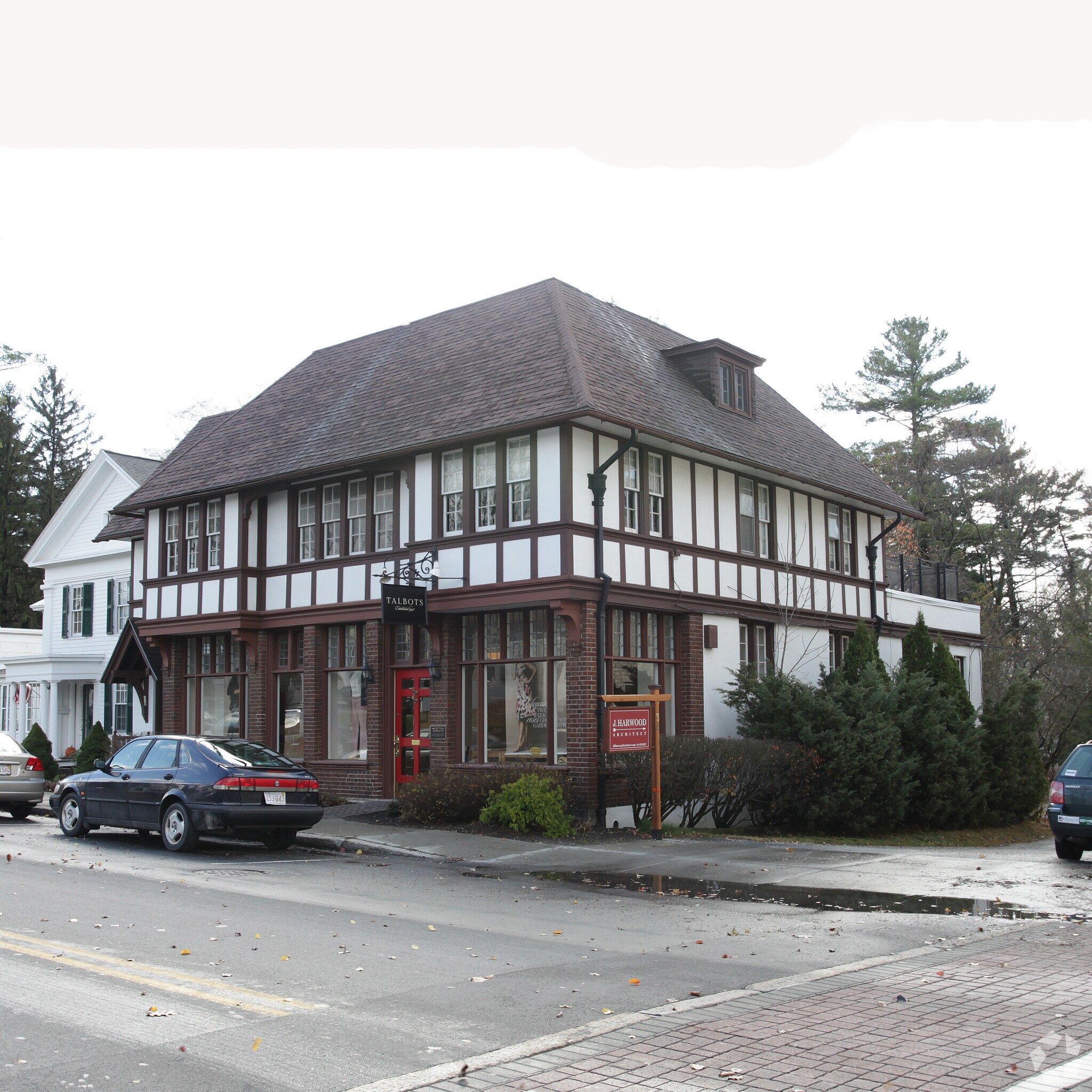 46 Walker St, Lenox, MA for sale Primary Photo- Image 1 of 1