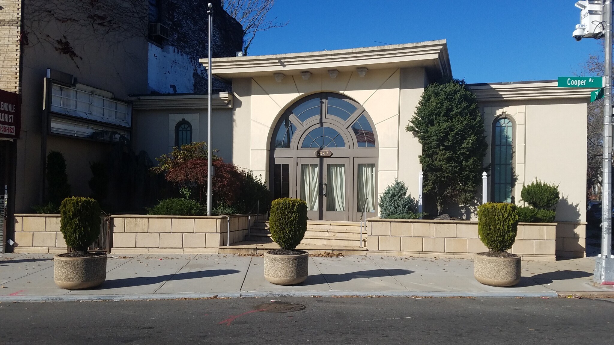 70-17 Cooper Ave, Glendale, NY for sale Primary Photo- Image 1 of 1