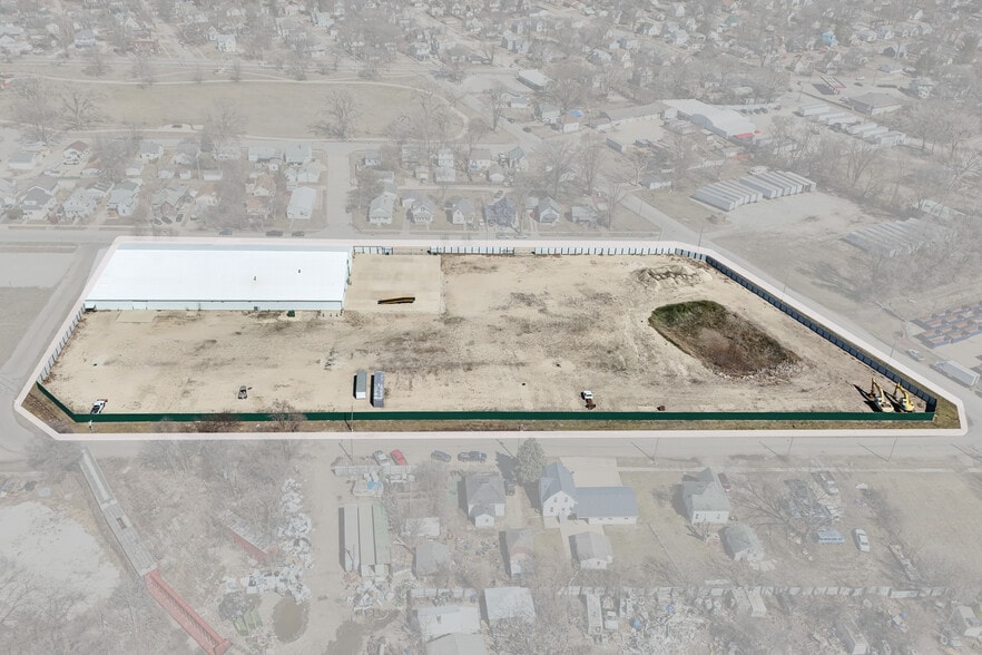 410 Rath St, Waterloo, IA for lease - Building Photo - Image 3 of 22