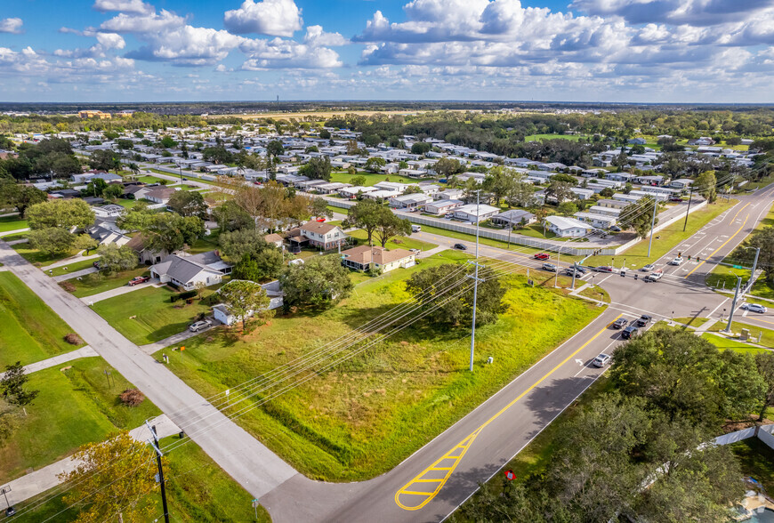 6910 36th Ave E, Palmetto, FL for sale - Building Photo - Image 3 of 12