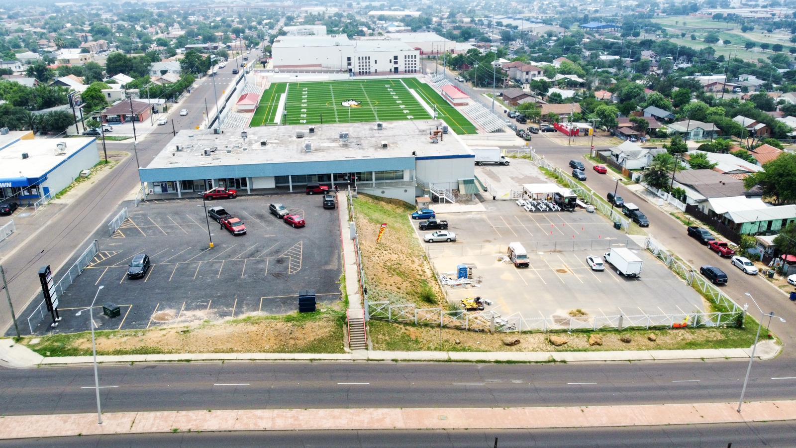 201 Clark Boulevard, Laredo, TX 78040