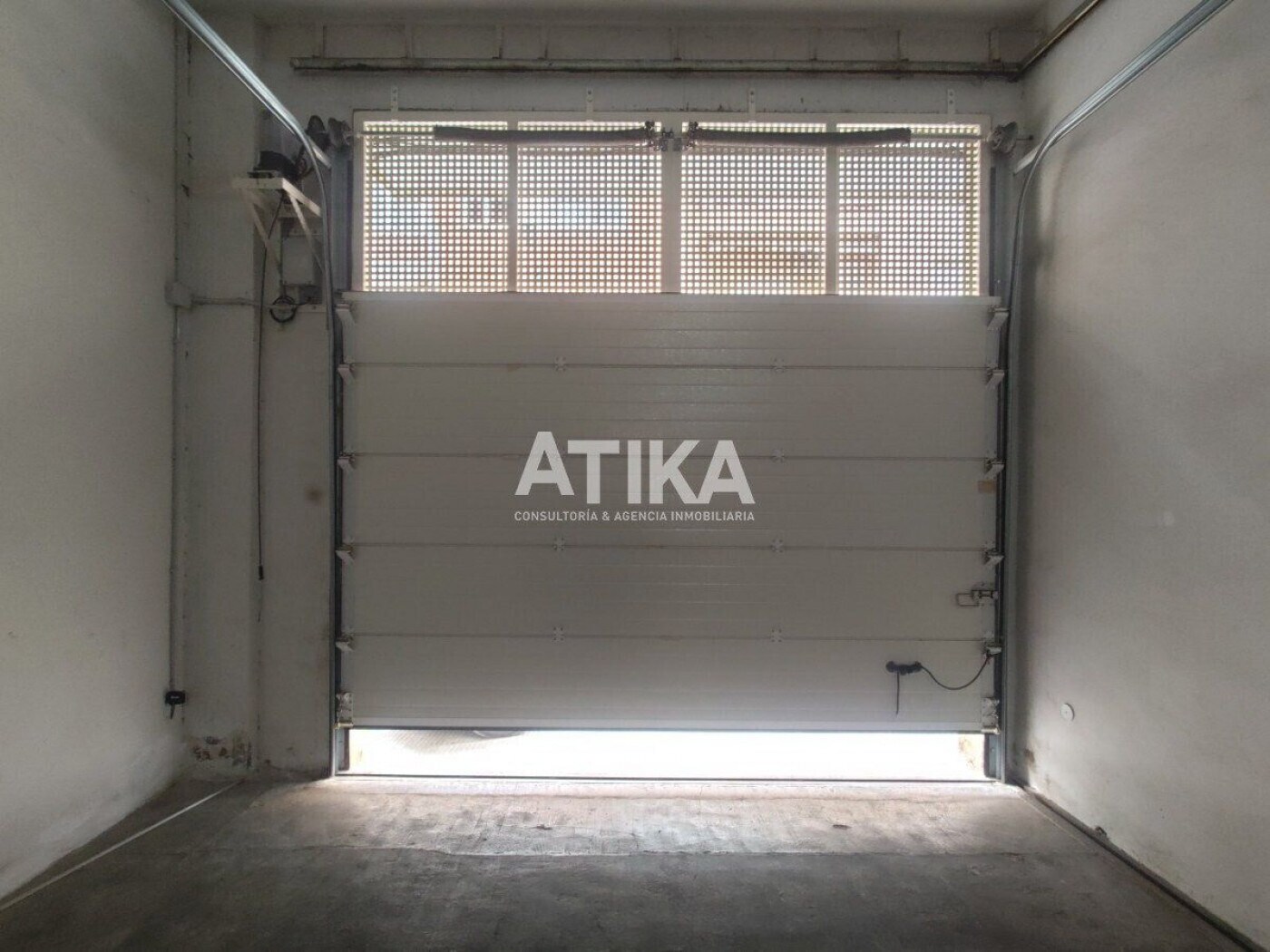 Retail in Ontinyent for sale Building Photo- Image 1 of 9