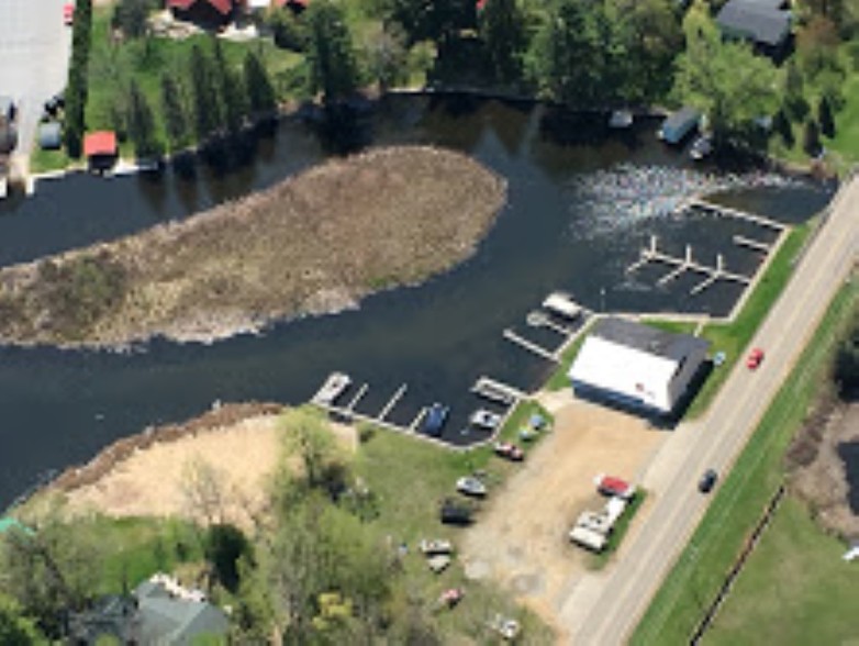 N5584 Airport Rd, Shawano, WI for sale - Aerial - Image 1 of 1