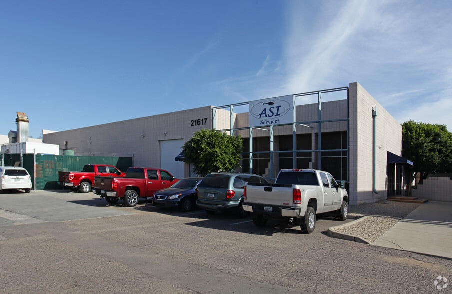 21617 N 2nd Ave, Phoenix, AZ for lease - Building Photo - Image 3 of 20