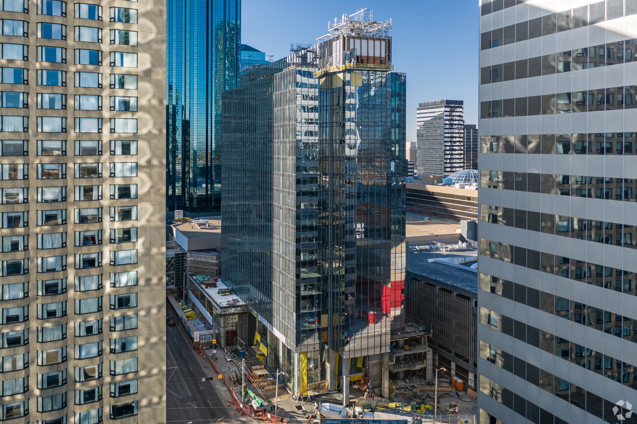 10250 101st St NW, Edmonton, AB T5J 3P4 Retail for Lease