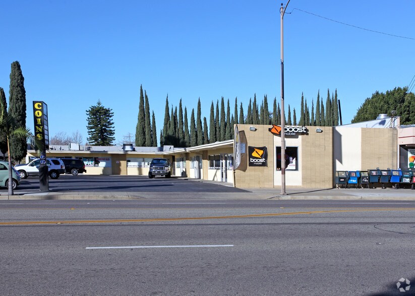 260 N Tustin St, Orange, CA for lease - Primary Photo - Image 1 of 24