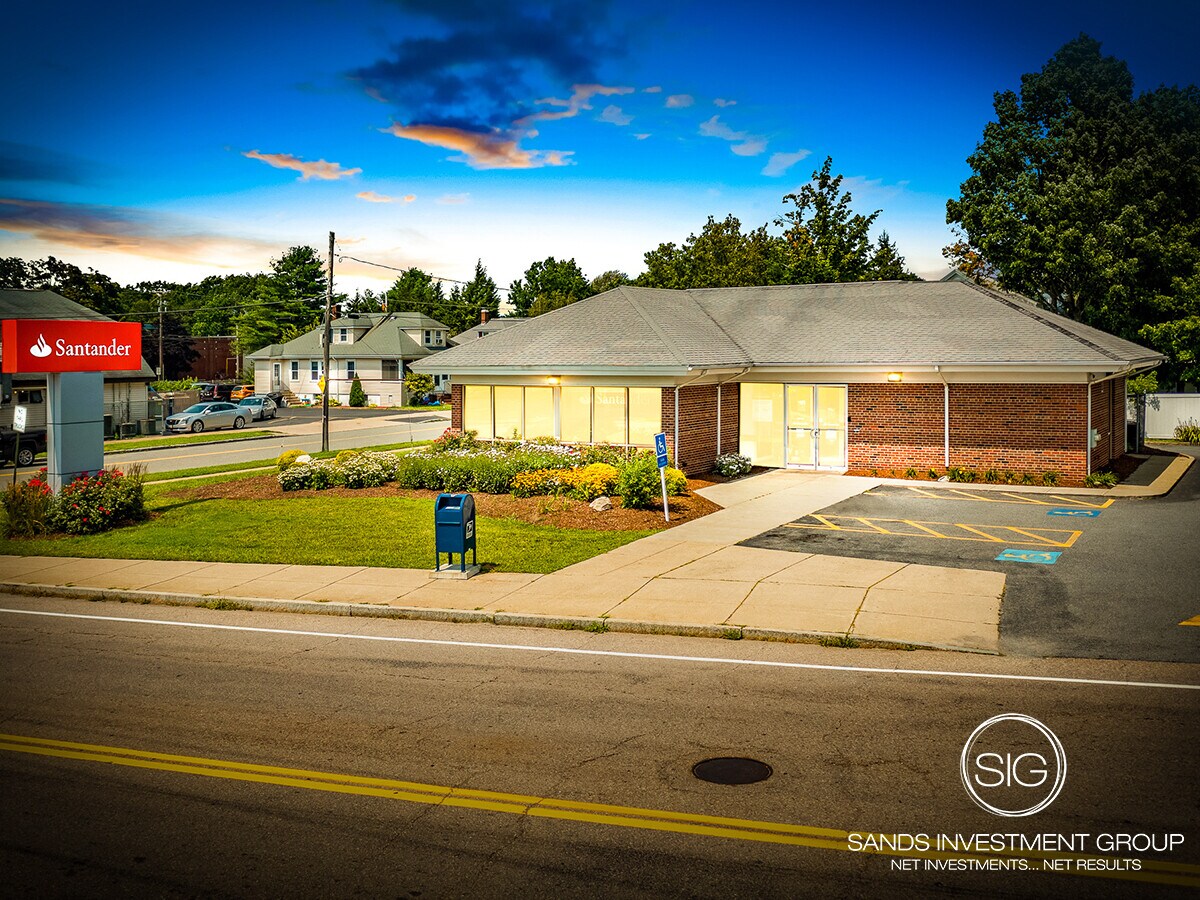 25 Torrey St, Brockton, MA 02301