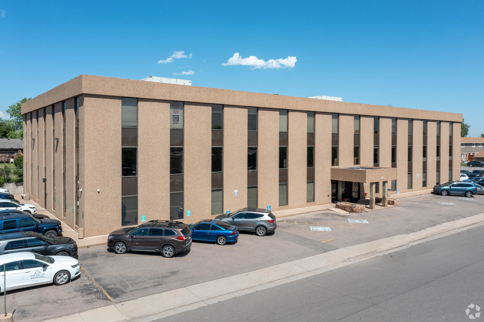 1075 S Yukon St, Denver, CO for lease Building Photo- Image 1 of 14