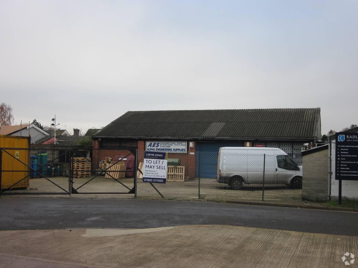 Radley Rd, Abingdon, OX14 3PL