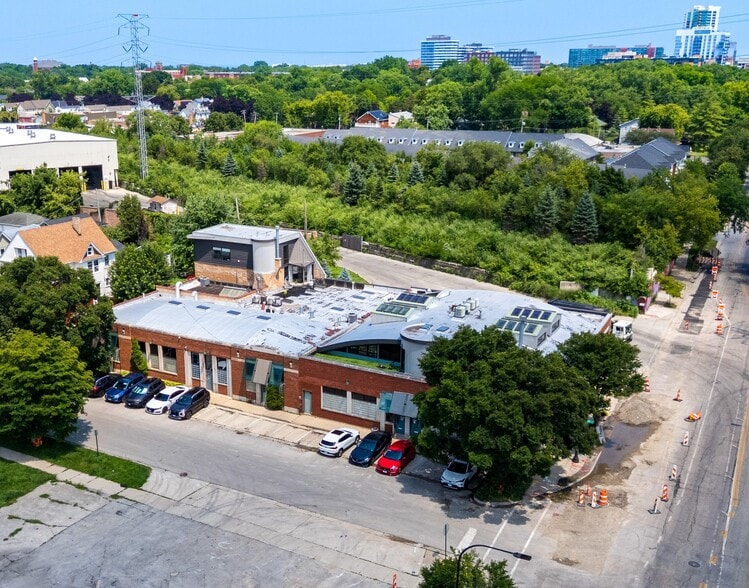 1703 Darrow St, Evanston, IL for sale - Building Photo - Image 1 of 22