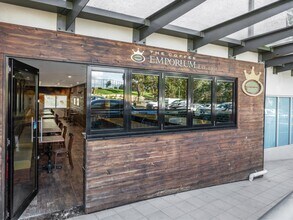 69 Warrangarree Dr, Woronora Heights for lease Building Photo- Image 1 of 4