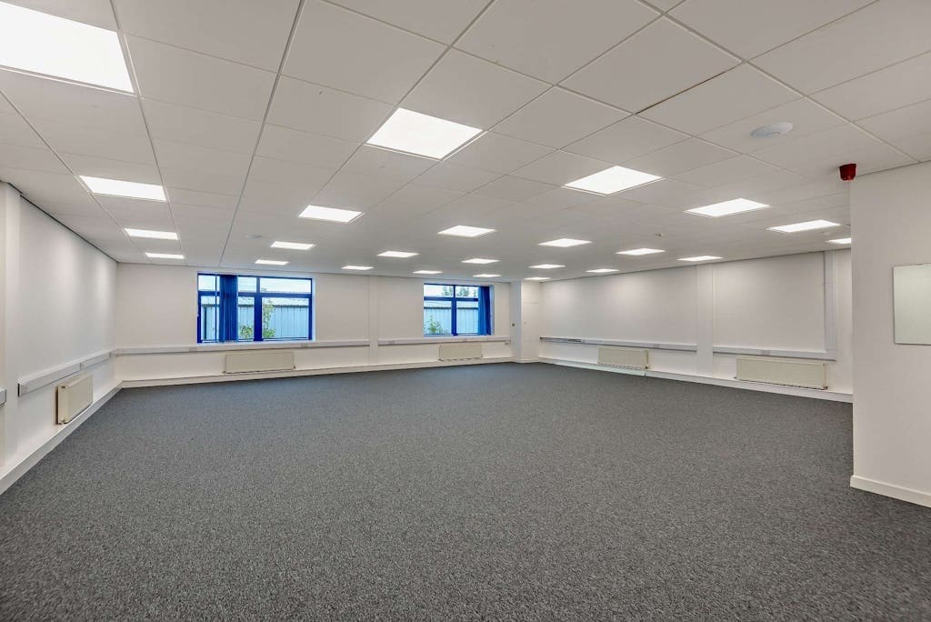 Stanney Mill Rd, Chester for lease Interior Photo- Image 1 of 3