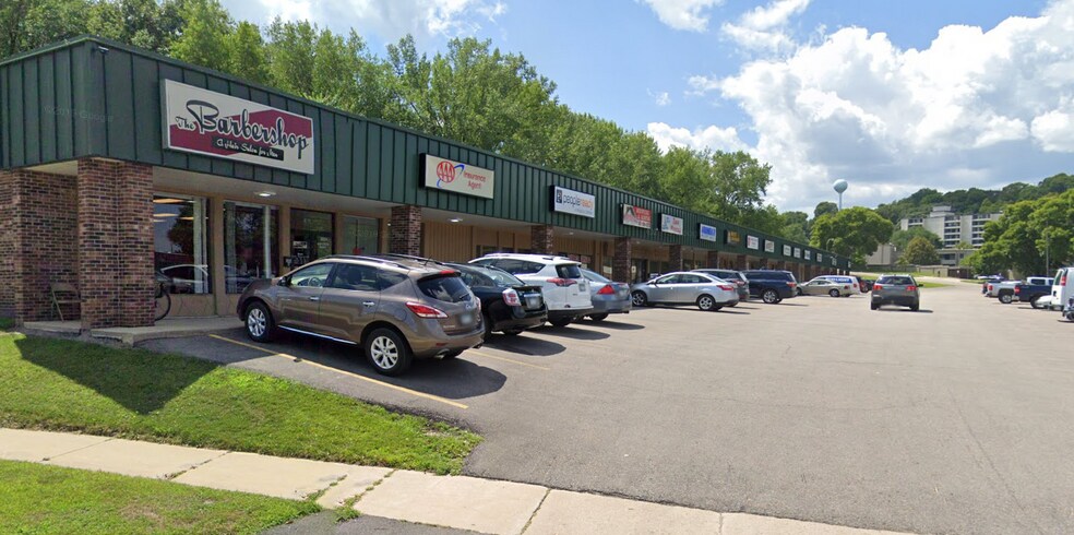 300-330 Elton Hills Dr, Rochester, MN for sale - Building Photo - Image 1 of 1