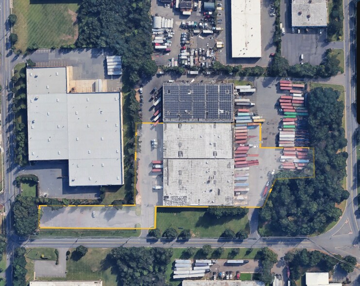 8 Taylor Rd, Edison, NJ for sale - Primary Photo - Image 1 of 1