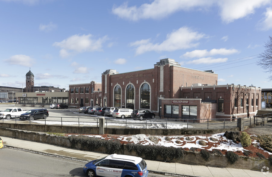 61-65 Merrimack St, Lawrence, MA for sale - Primary Photo - Image 1 of 1