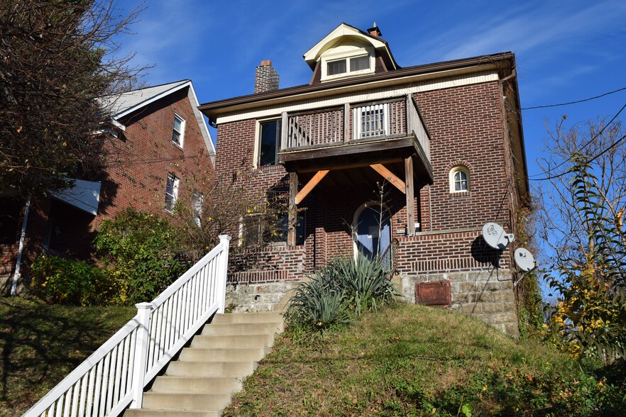 3340 Portola Ave, Pittsburgh, PA for sale - Primary Photo - Image 1 of 1