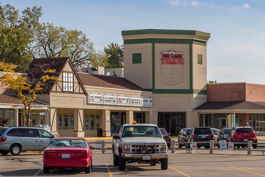 65 E Grand Ave, Fox Lake, IL for sale - Building Photo - Image 1 of 1