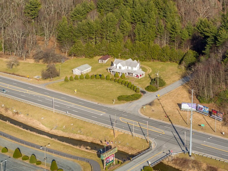4259 US Highway 321 S, Blowing Rock, NC 28605