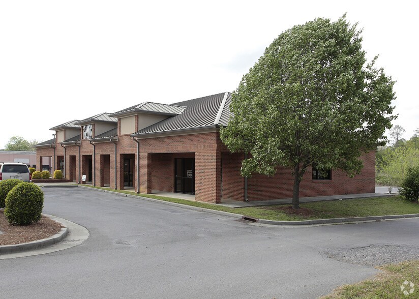 1838 NW Redmond Cir, Rome, GA, 30165 Office Space For