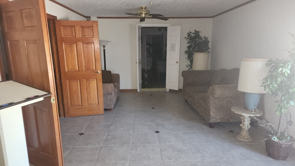 5601 Arlington St, Houston, TX for sale - Building Photo - Image 2 of 10