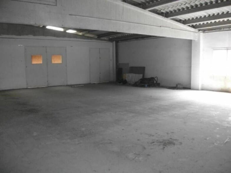 Industrial in Manresa, Barcelona for lease - Building Photo - Image 3 of 5