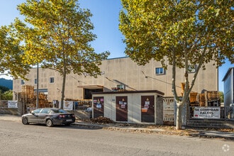 Industrial in Sant Cugat del Vallès, Barcelona for lease Building Photo- Image 1 of 22