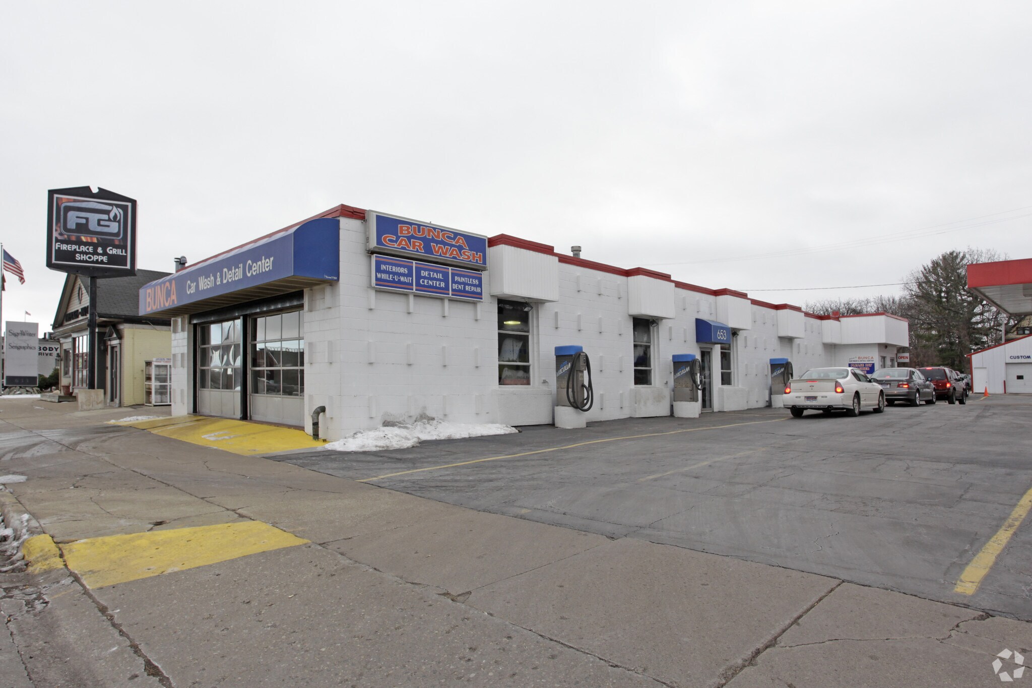 653 W Michigan Ave, Kalamazoo, MI for sale Primary Photo- Image 1 of 1