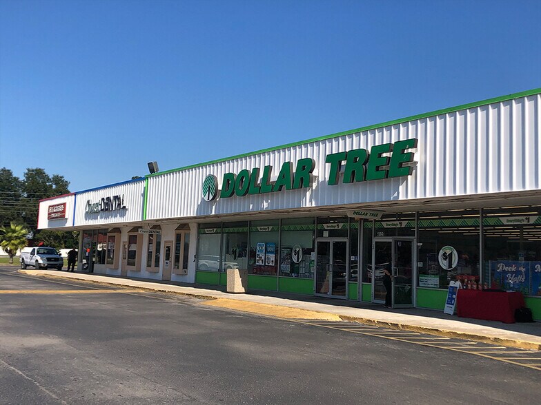 48104930 S Allen Rd, Zephyrhills, FL 33541