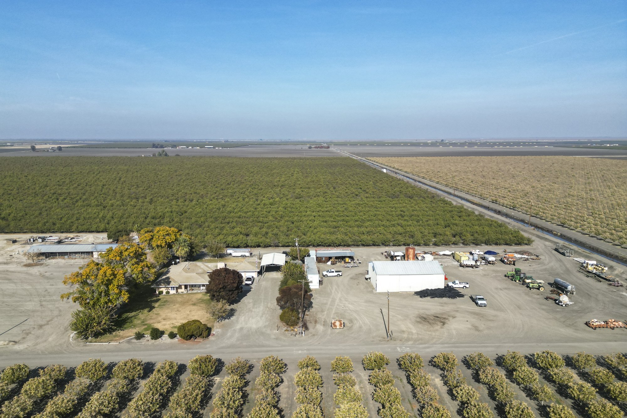 23820 W Adams Ave, San Joaquin, CA 93660 +/126.15 Ac. Almonds