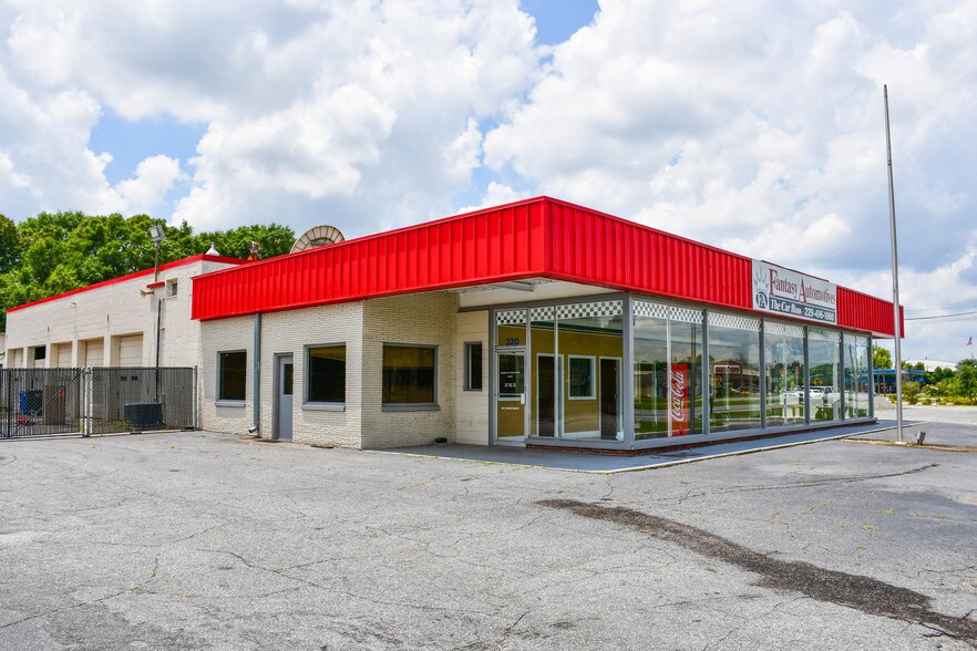 320 E Oglethorpe Blvd, Albany, GA 31705