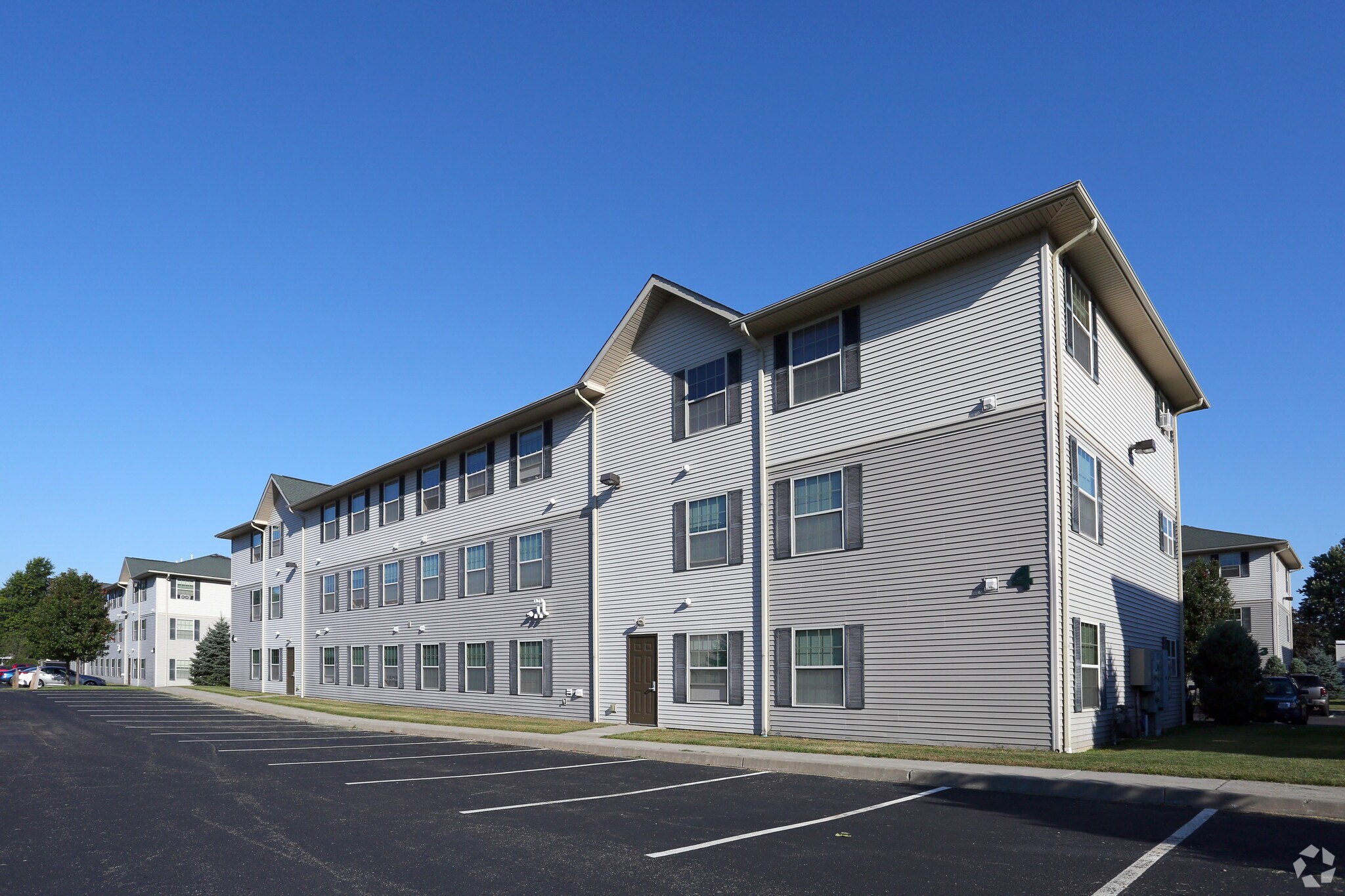 70 Brigham Rd, Fredonia, NY 14063 Park Place Apartments