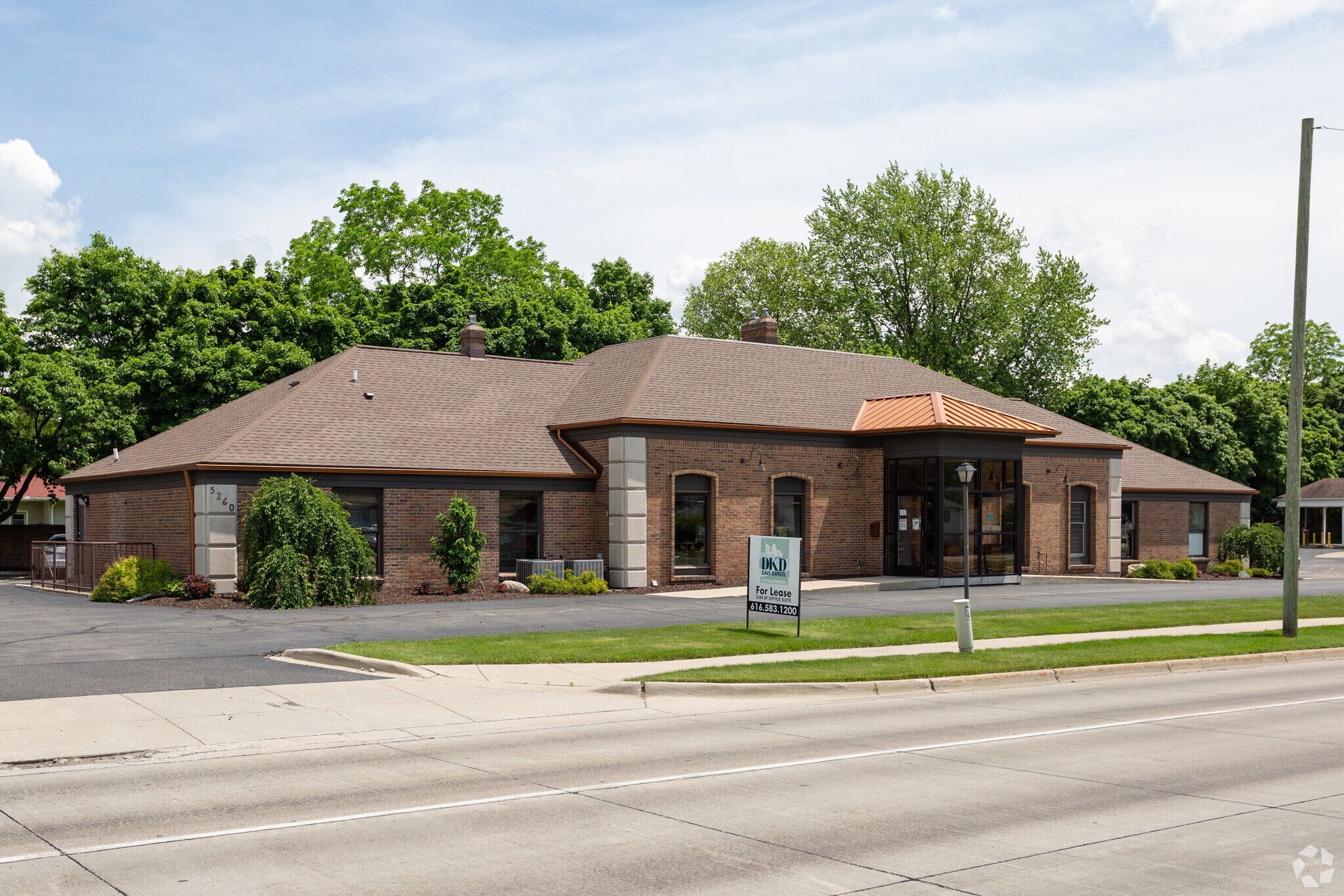 5256-5278 Kalamazoo Ave SE, Grand Rapids, MI for sale Primary Photo- Image 1 of 1